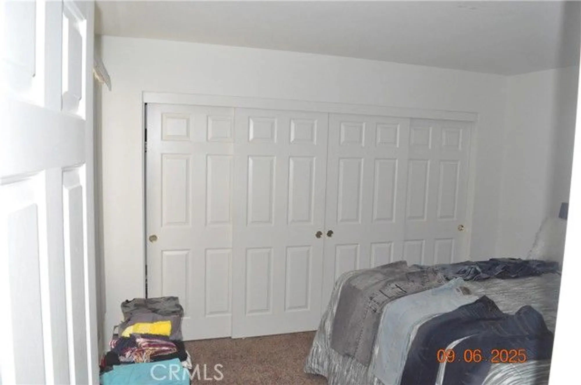 Property Slideshow image 8 of 20 | 11584 oak st, Apple Valley, CA, 92308