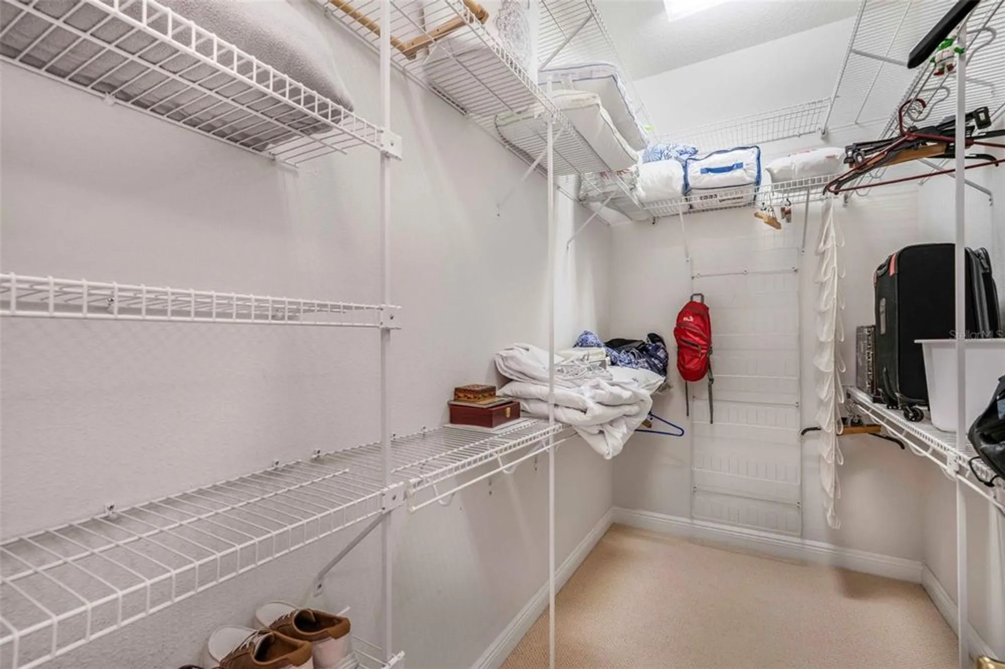 Property Slideshow image 33 of 73 | 8426 charleston dr, Weeki Wachee, FL, 34613