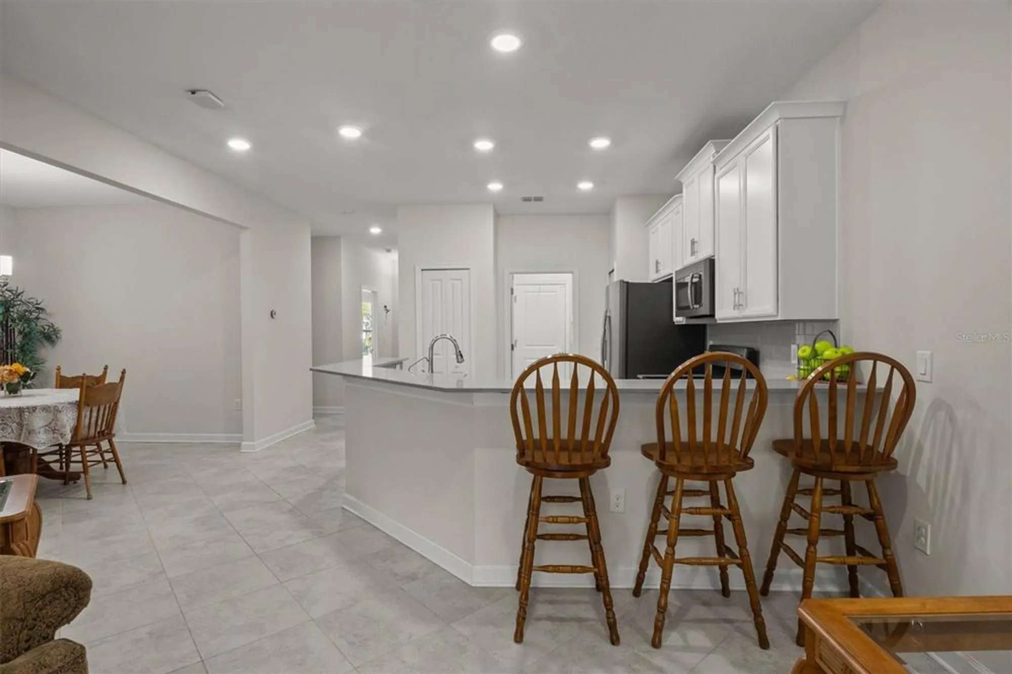 Property Slideshow image 9 of 34 | 2853 attwater loop, Winter Haven, FL, 33884