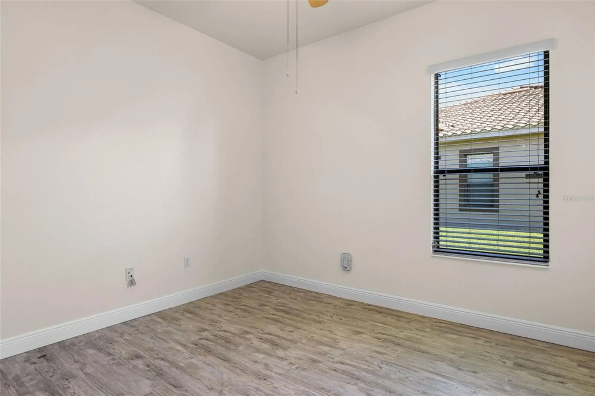 Property Slideshow image 23 of 36 | 619 tapatio ln, Kissimmee, FL, 34759