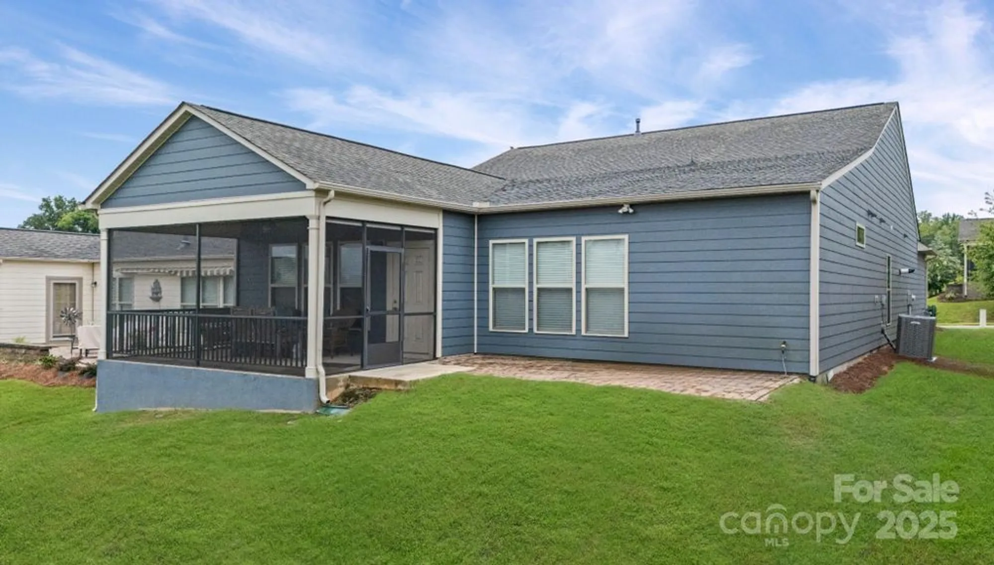 Property Slideshow image 30 of 38 | 689 birchway dr, Fort Mill, SC, 29715