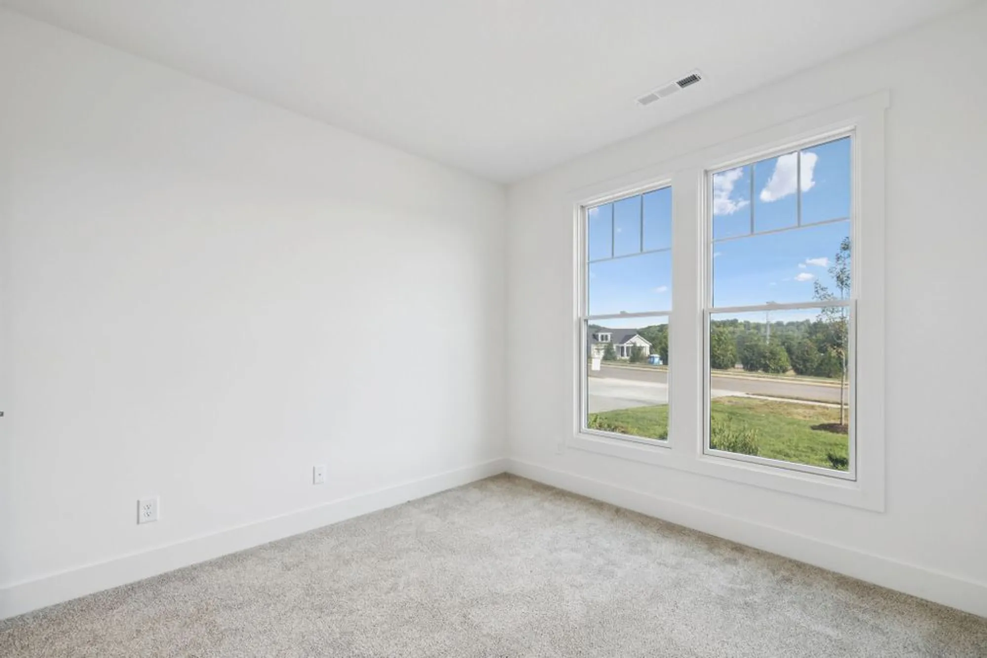 Property Slideshow image 32 of 60 | 412 gooding blvd, Smyrna, TN, 37167