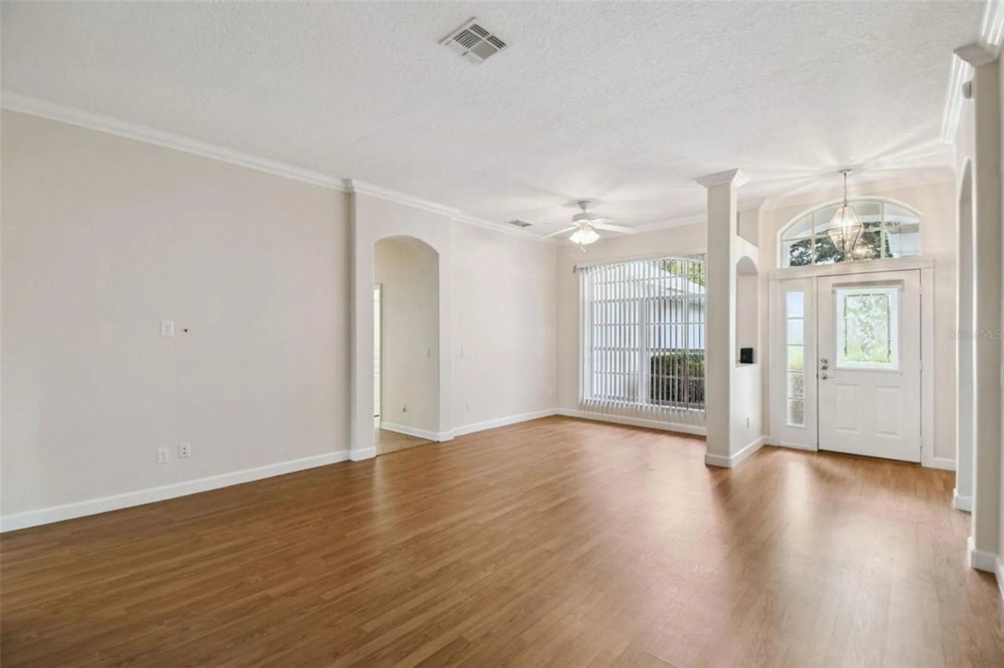 Property Slideshow image 4 of 64 | 3805 scarborough ct, Clermont, FL, 34711