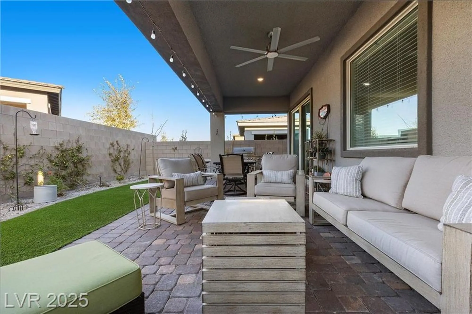 Property Slideshow image 41 of 55 | 12476 heritage bend dr, Las Vegas, NV, 89138