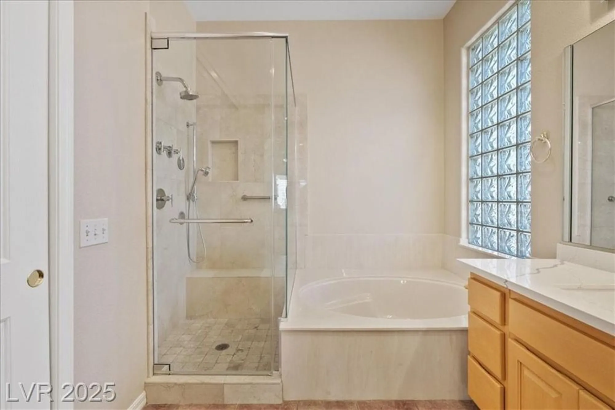 Property Slideshow image 24 of 48 | 10648 clarion ln, Las Vegas, NV, 89134