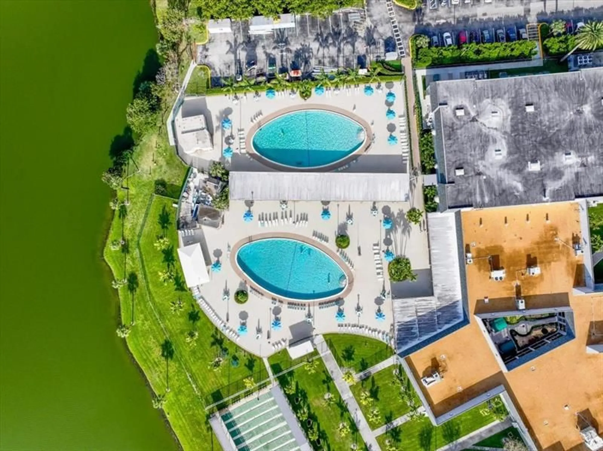 Property Slideshow image 8 of 23 | 15 seville a a, Delray Beach, FL, 33446