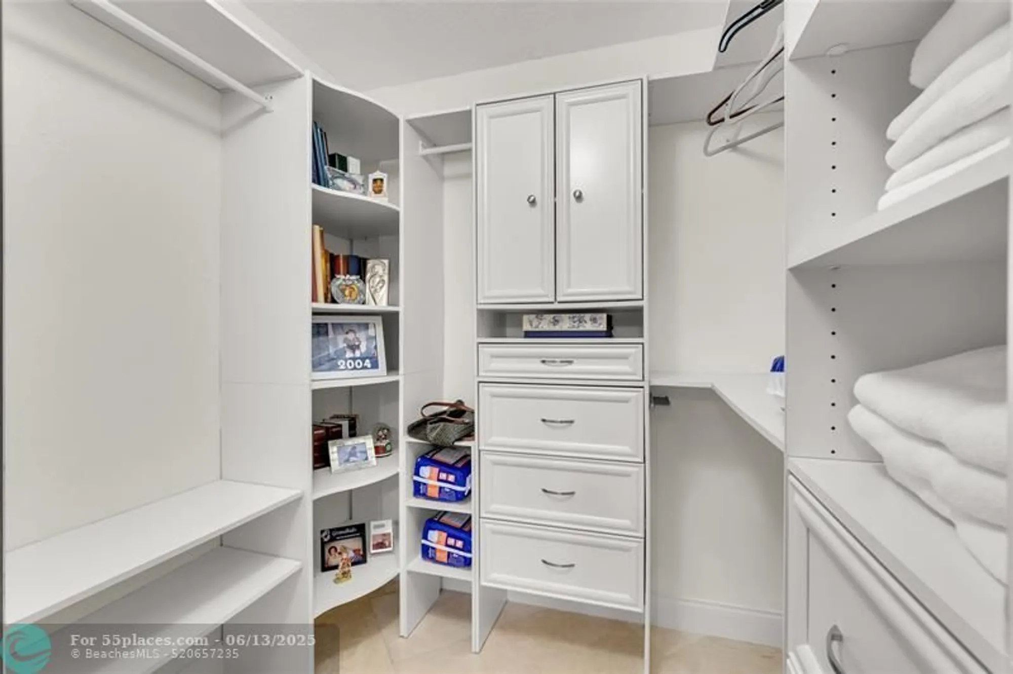 Property Slideshow image 20 of 40 | 18940 stewart cir apt 2, Boca Raton, FL, 33496