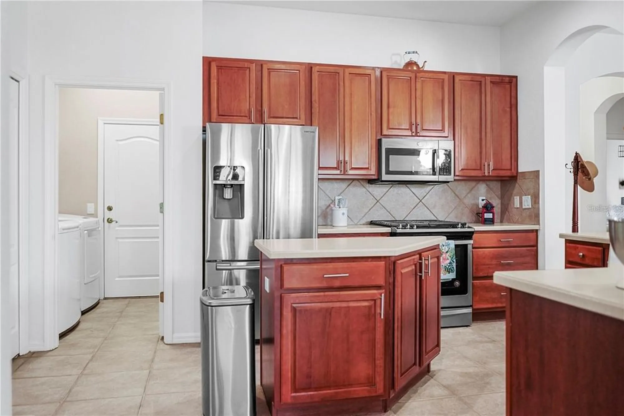 Property Slideshow image 6 of 48 | 443 noble faire dr, Sun City Center, FL, 33573