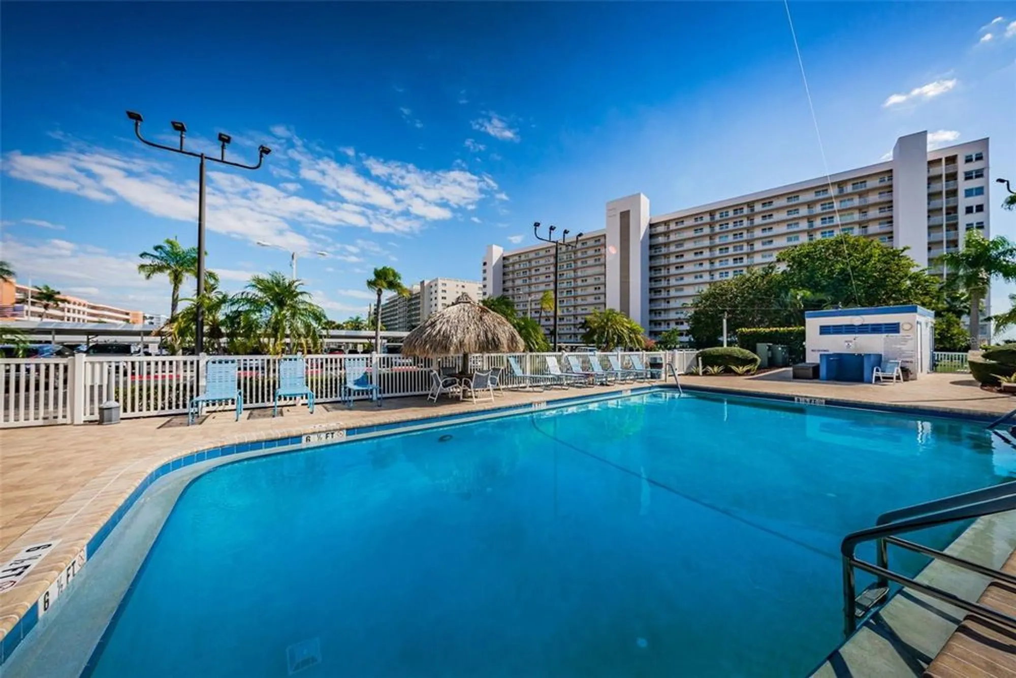 Property Slideshow image 39 of 99 | 5925 shore blvd 505, Gulfport, FL, 33707