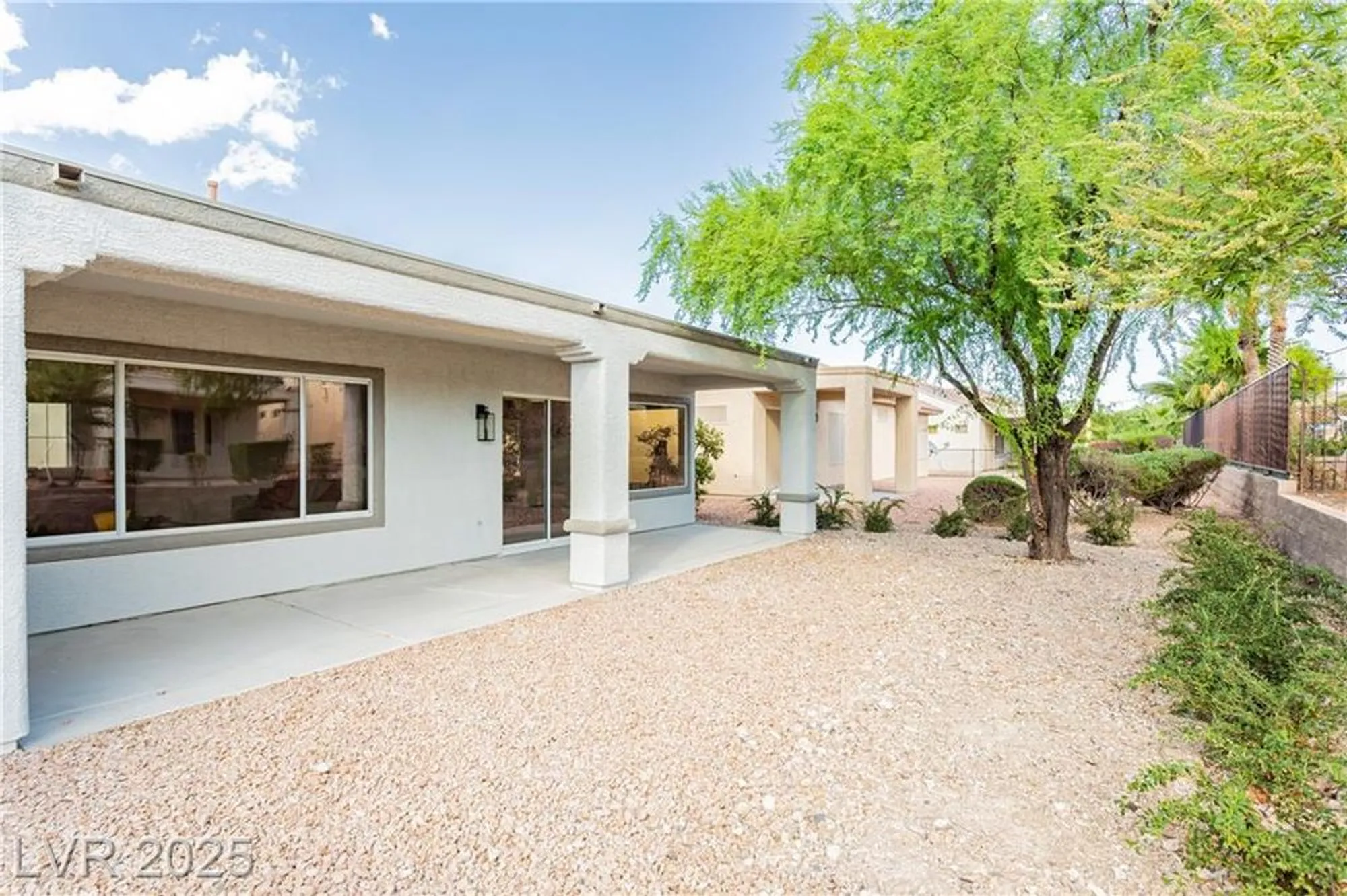 Property Slideshow image 58 of 72 | 2589 evansville ave, Henderson, NV, 89052