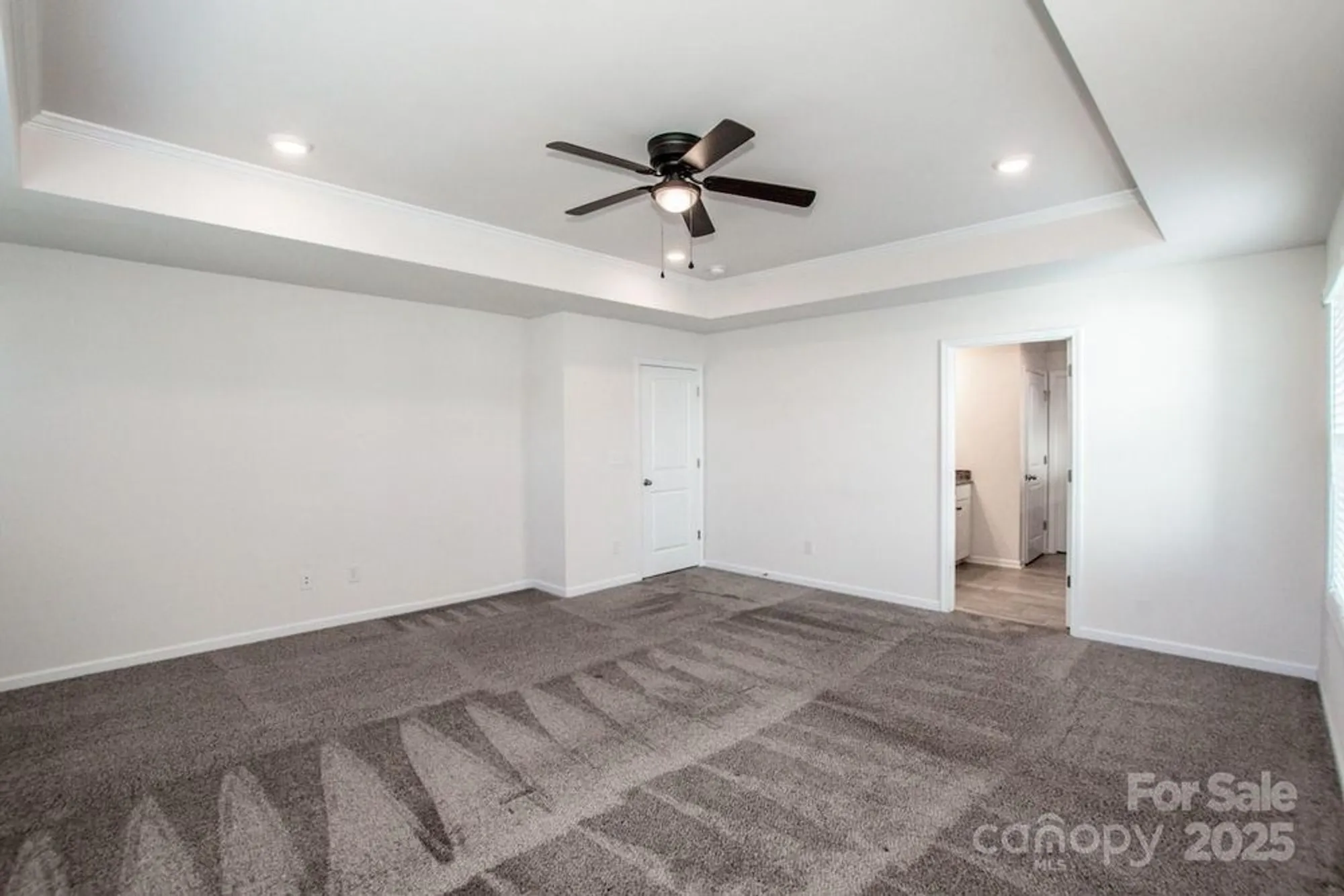 Property Slideshow image 16 of 30 | 129 candlelight way, Mooresville, NC, 28115