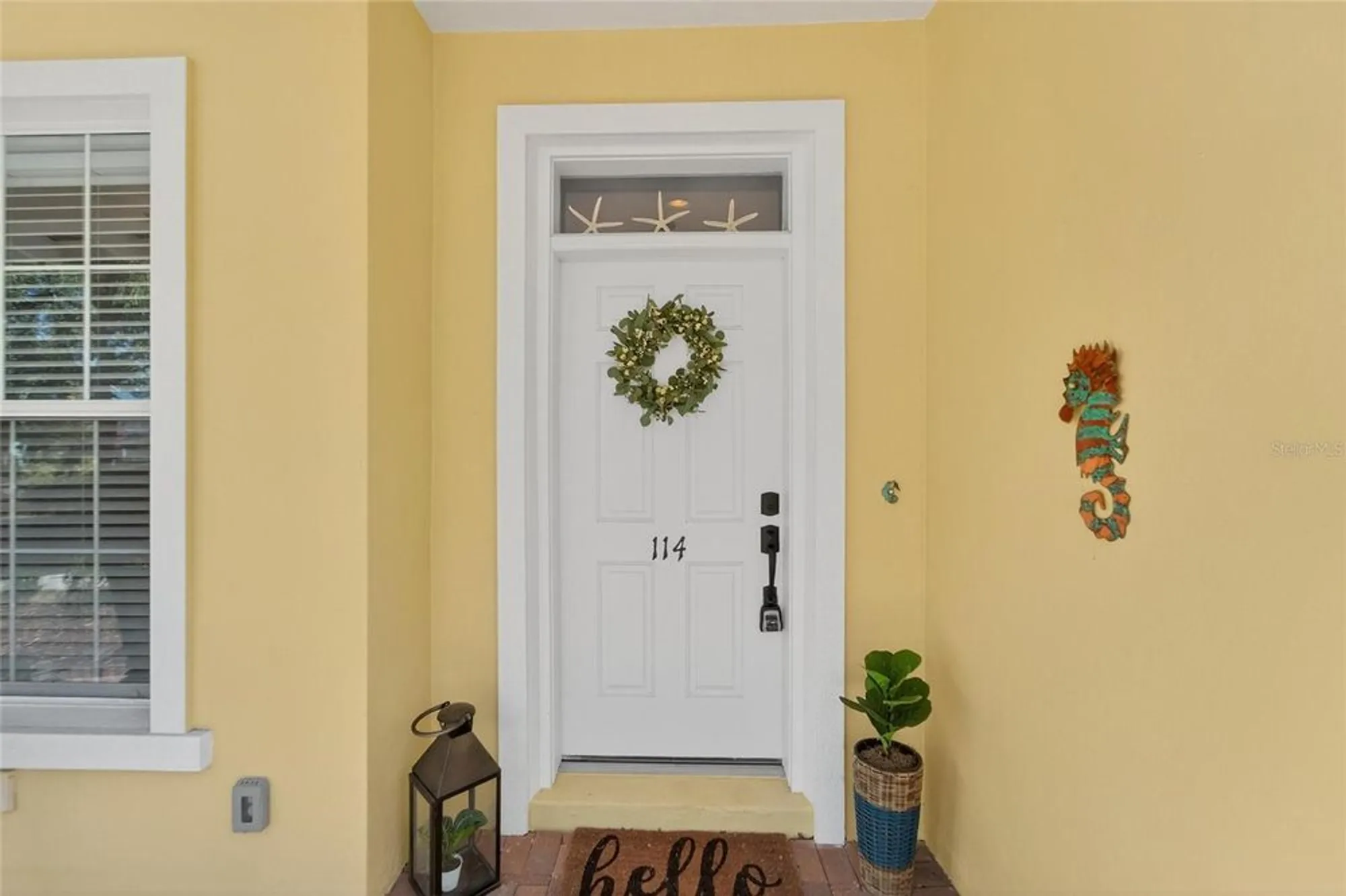 Property Slideshow image 10 of 90 | 114 aberdeen pond dr, Apollo Beach, FL, 33572