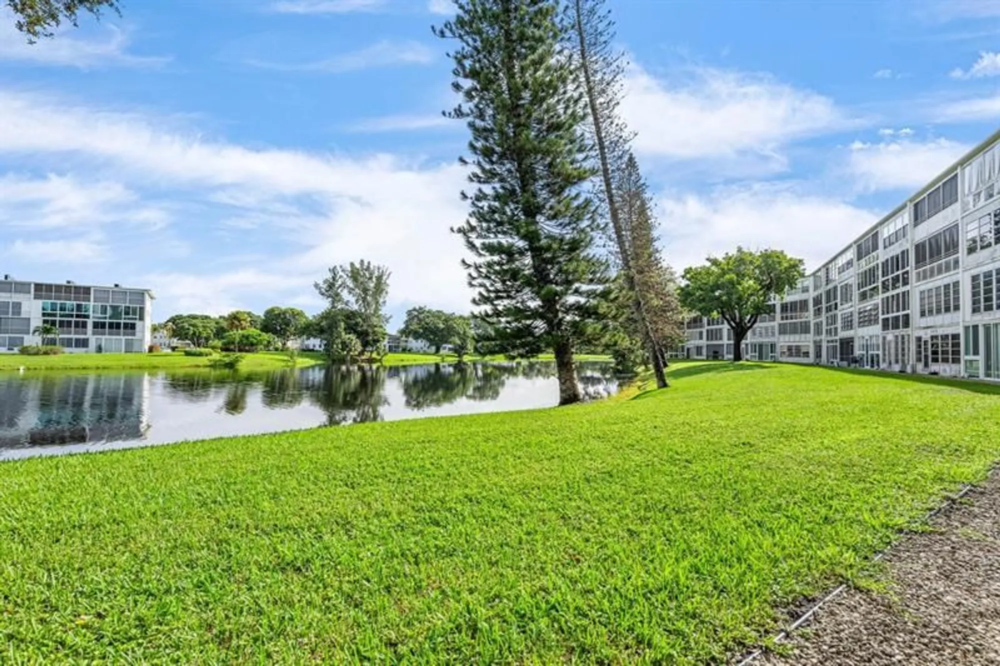 Property Slideshow image 13 of 42 | 1038 cambridge b # 1038, Deerfield Beach, FL, 33442