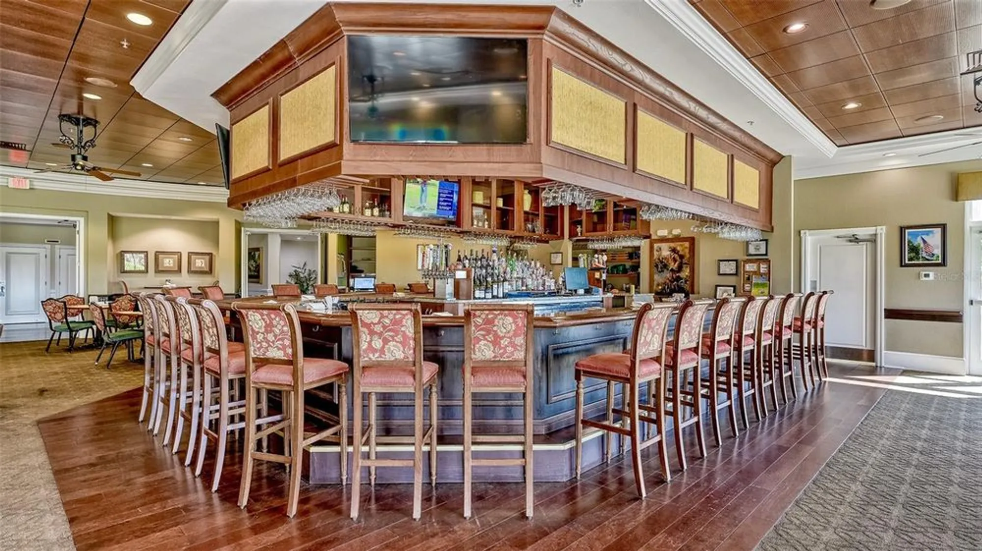 Property Slideshow image 29 of 46 | 6505 stone river rd 209, Bradenton, FL, 34203