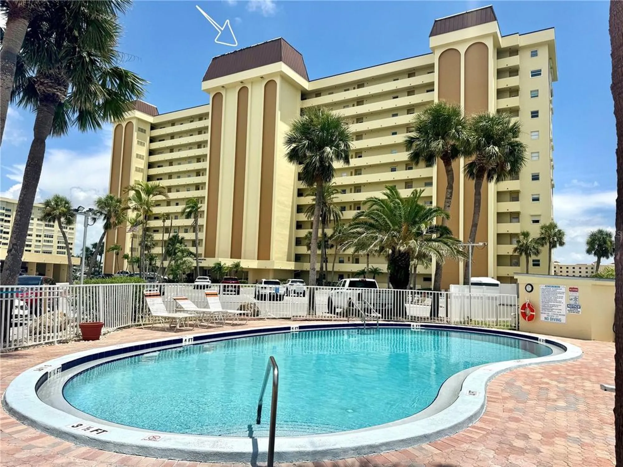 Property Slideshow image 30 of 51 | 4775 cove cir apt 403, St Petersburg, FL, 33708