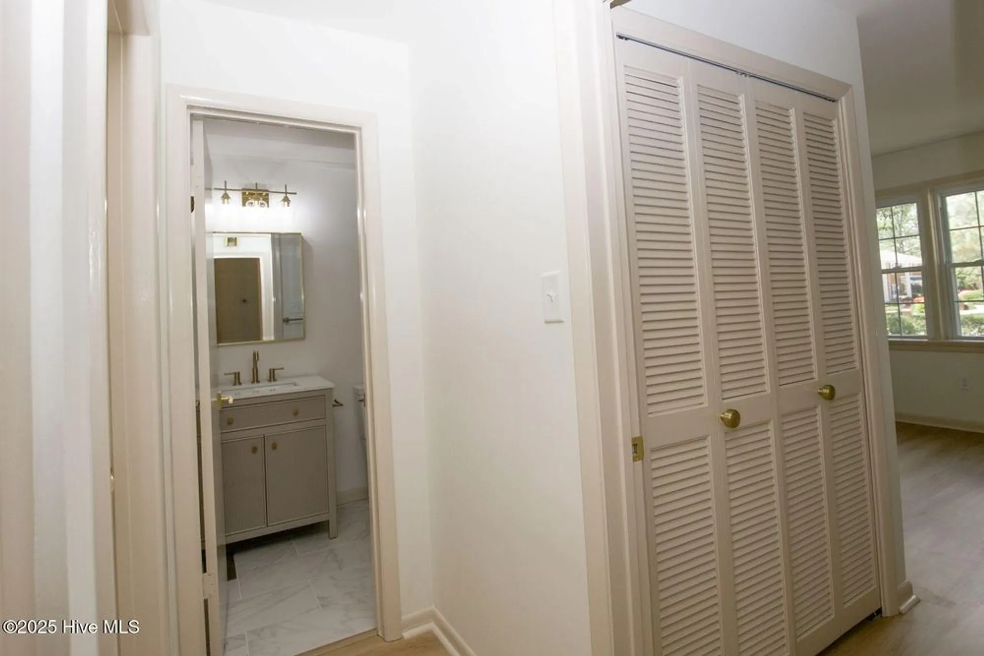 Property Slideshow image 14 of 28 | 317 driftwood cir unit b, Southern Pines, NC, 28387