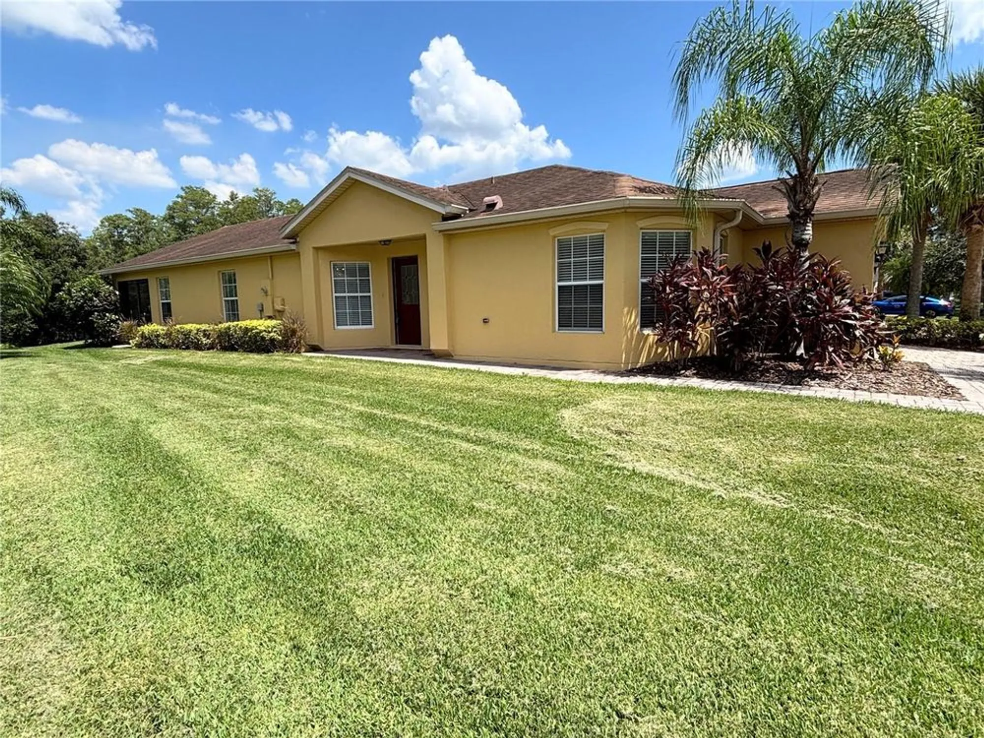 Property Slideshow image 37 of 65 | 432 grand canal dr, Poinciana, FL, 34759