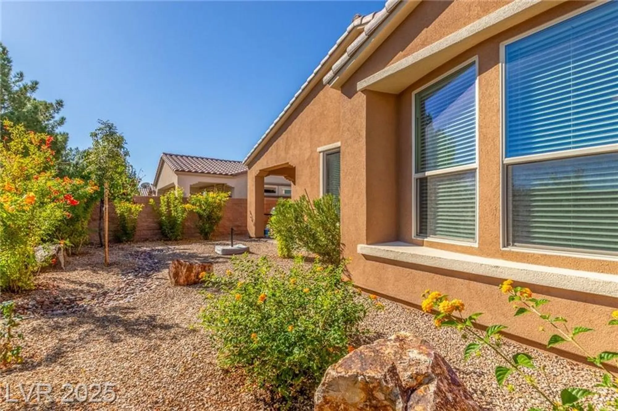 Property Slideshow image 35 of 51 | 5620 serenity haven st, North Las Vegas, NV, 89081