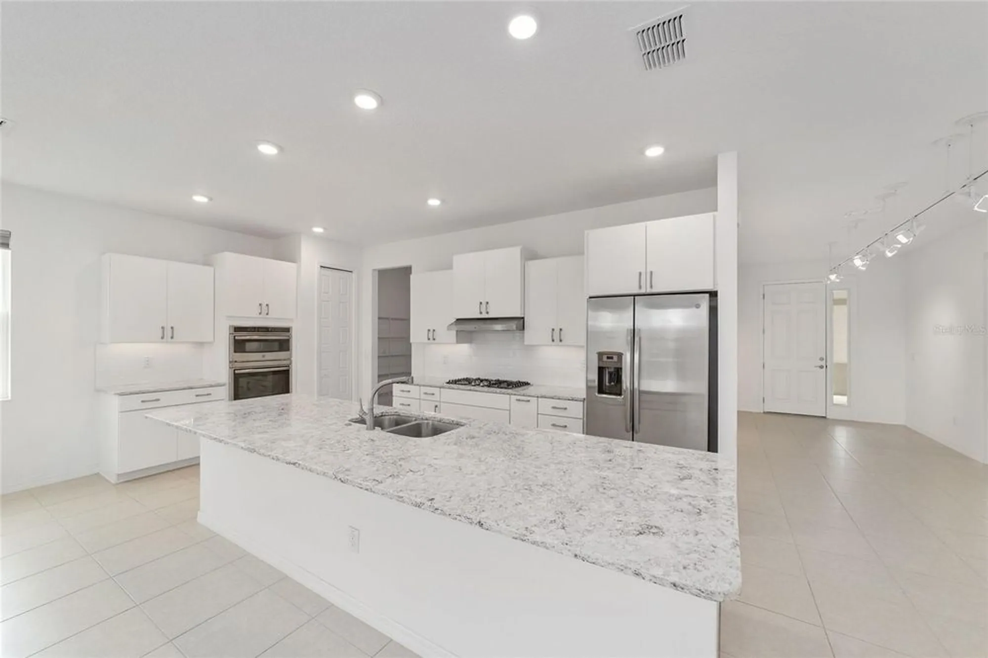 Property Slideshow image 14 of 39 | 9979 sw 88th loop, Ocala, FL, 34481