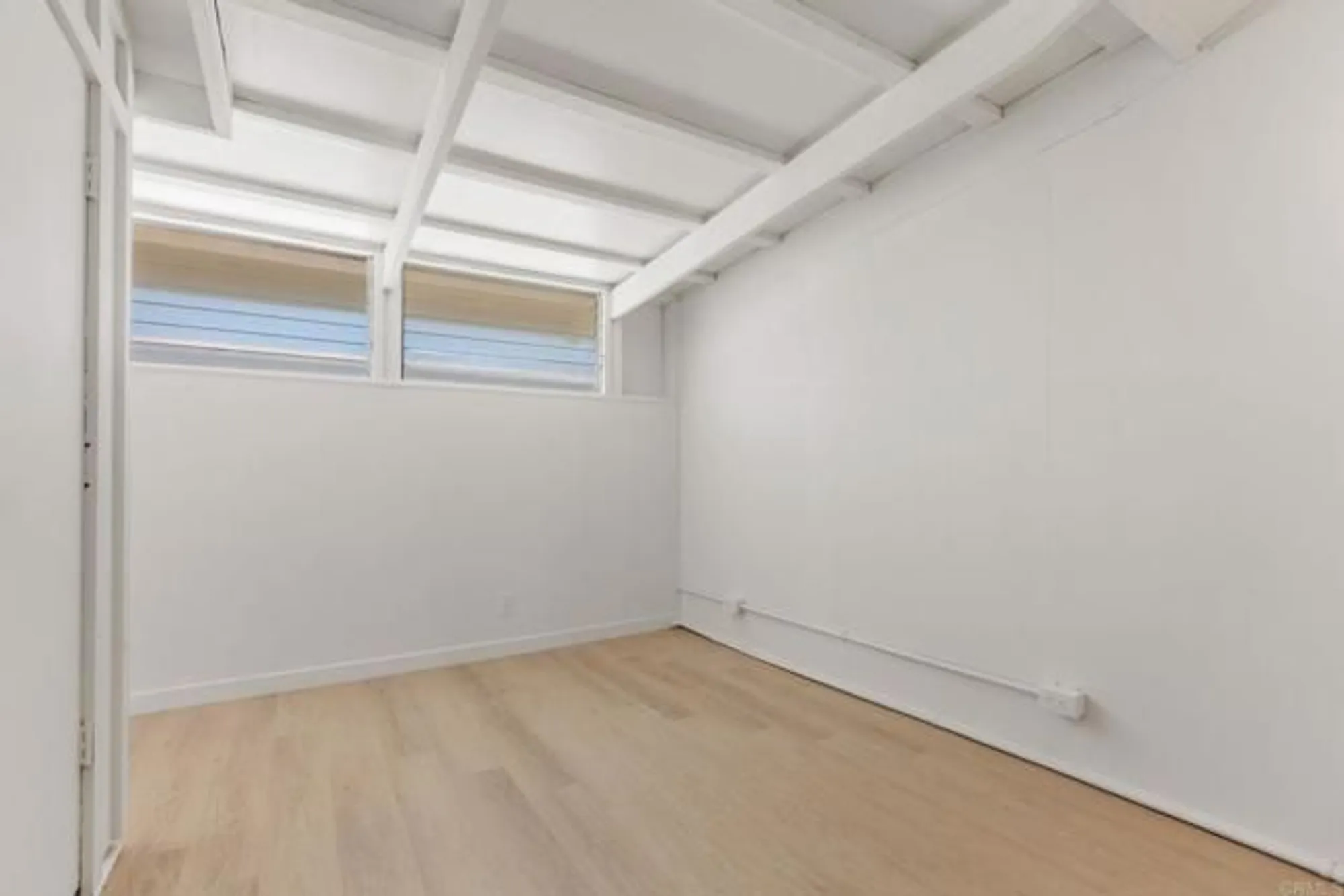 Property Slideshow image 12 of 40 | 3755 vista campana 30, Oceanside, CA, 92057