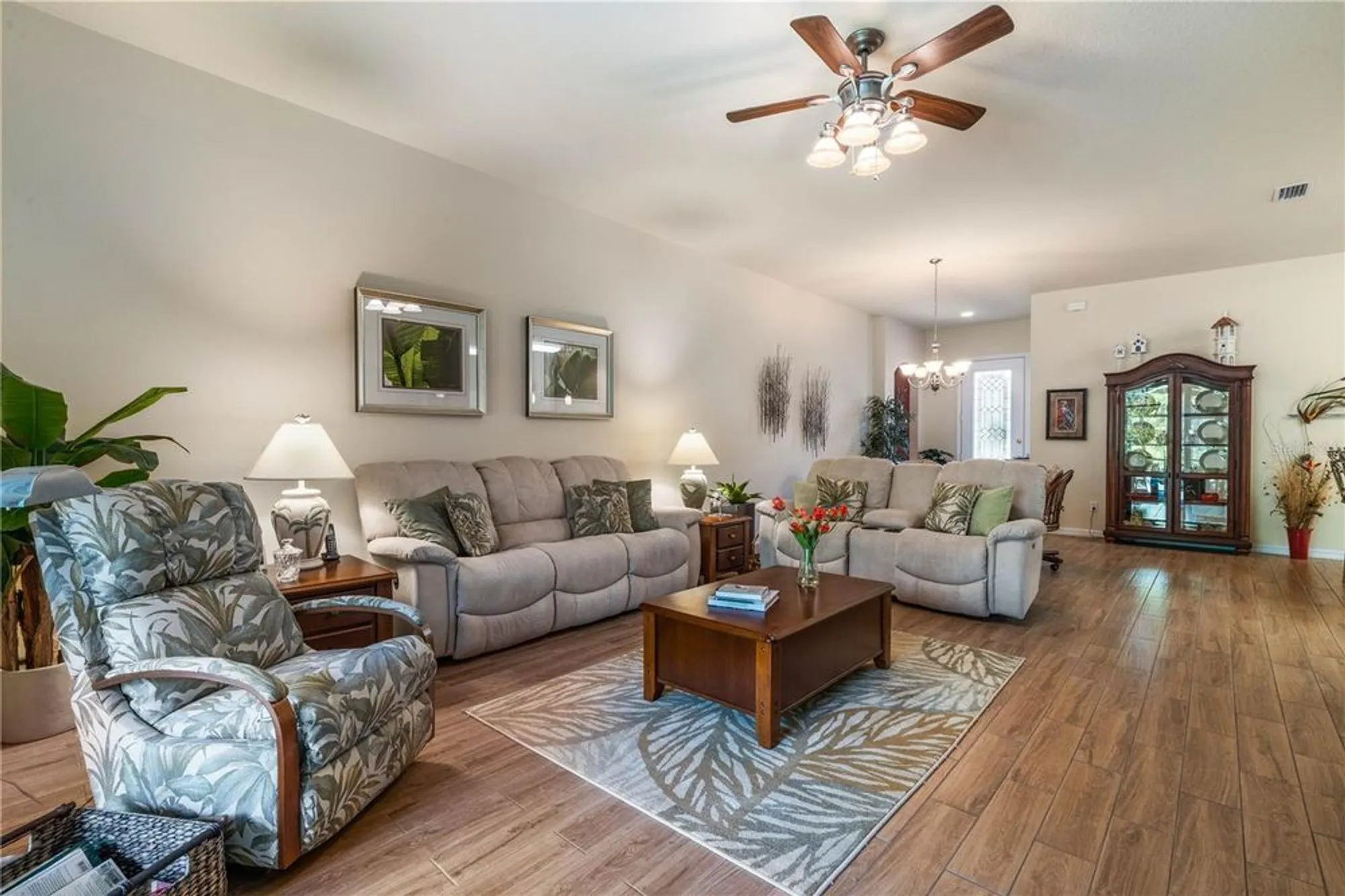 Property Slideshow image 9 of 45 | 1127 hansberry ct, Ormond Beach, FL, 32174