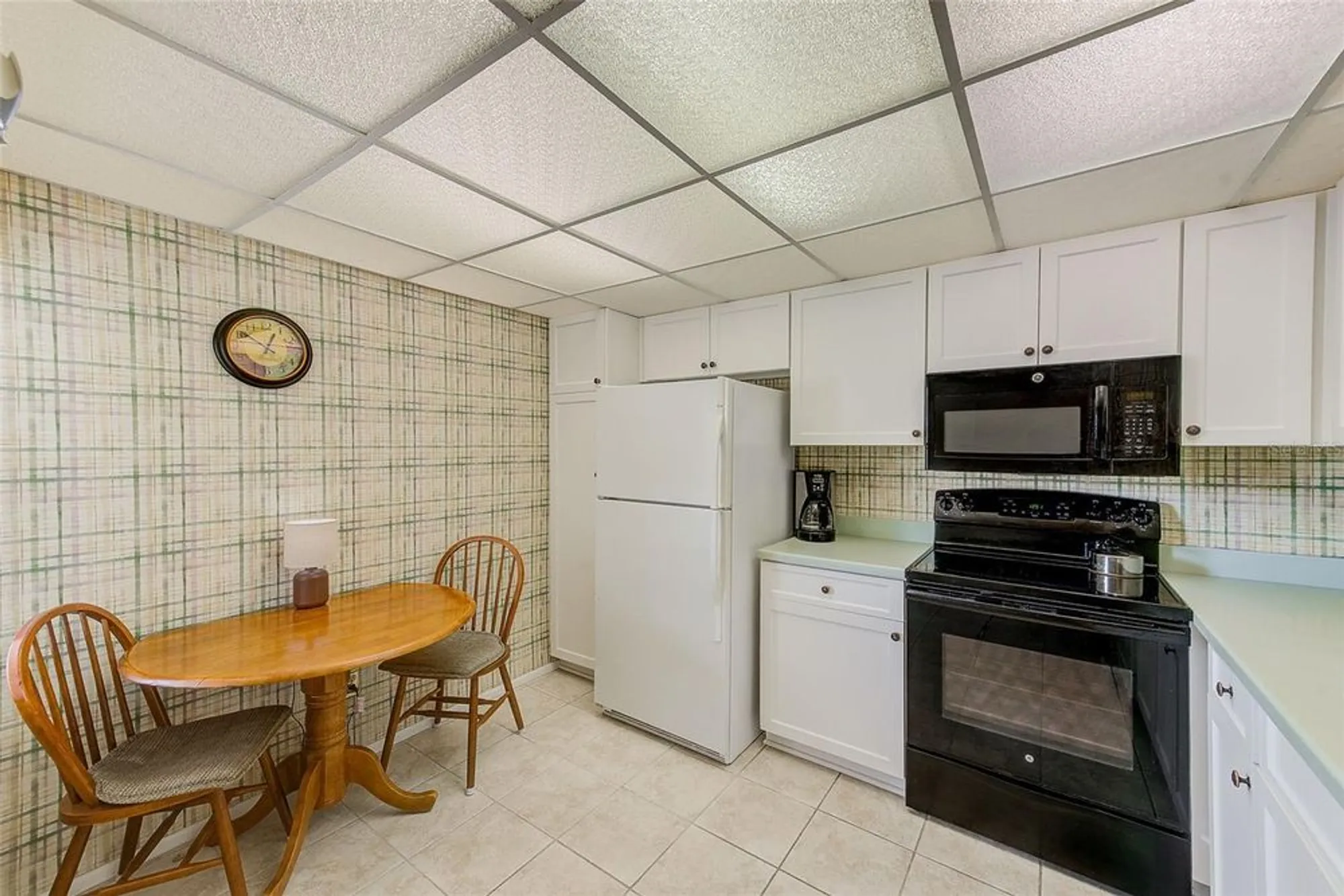 Property Slideshow image 8 of 35 | 14130 rosemary ln 4115, Largo, FL, 33774