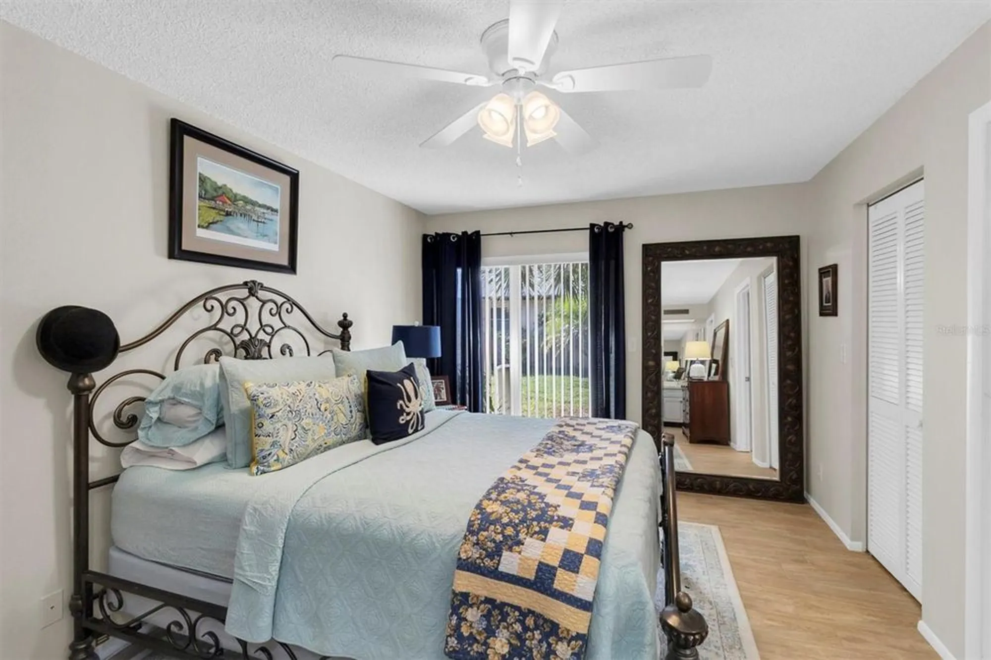 Property Slideshow image 16 of 31 | 2846 highlands blvd d, Palm Harbor, FL, 34684