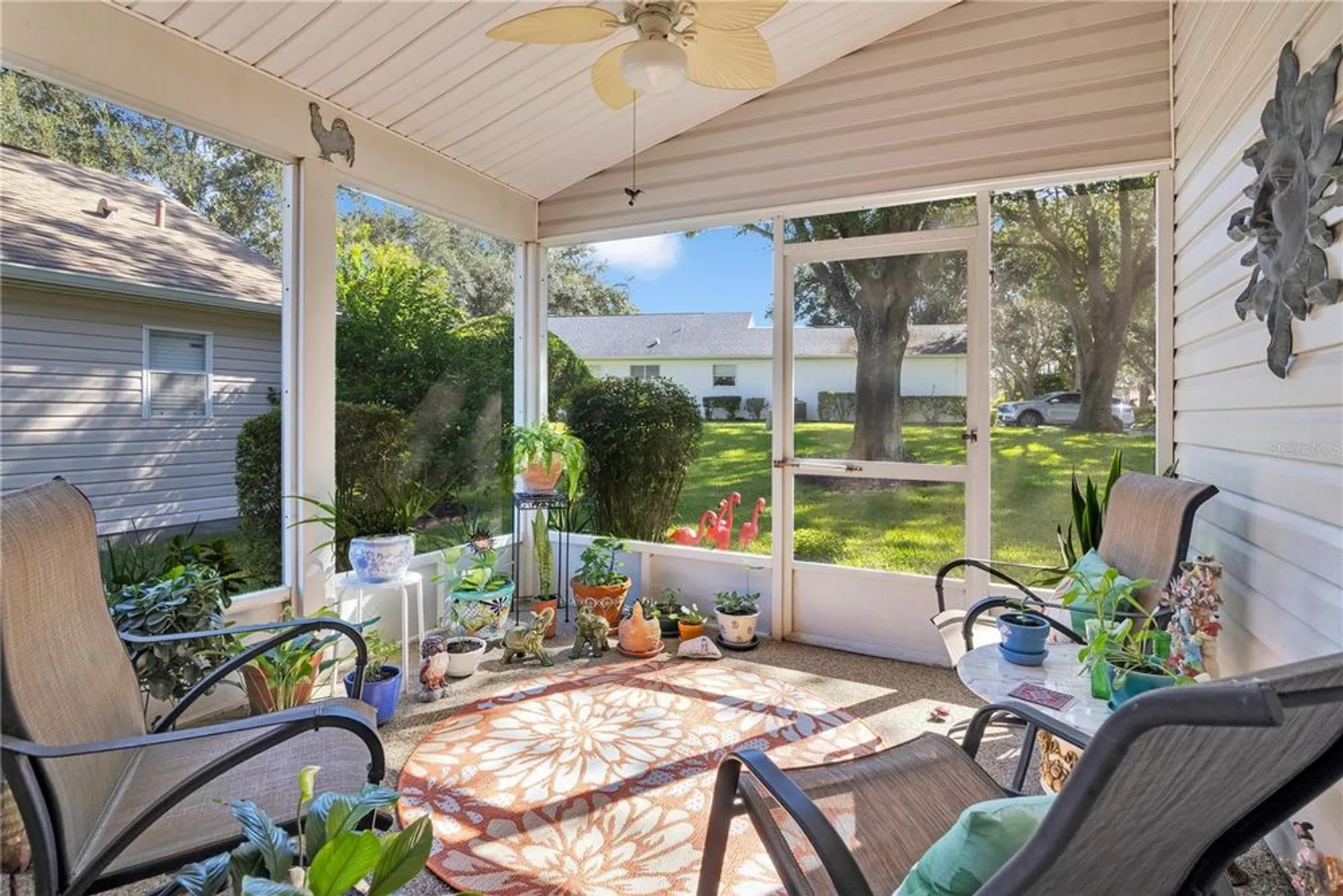 Property Slideshow image 21 of 39 | 25036 cranes roost cir, Leesburg, FL, 34748