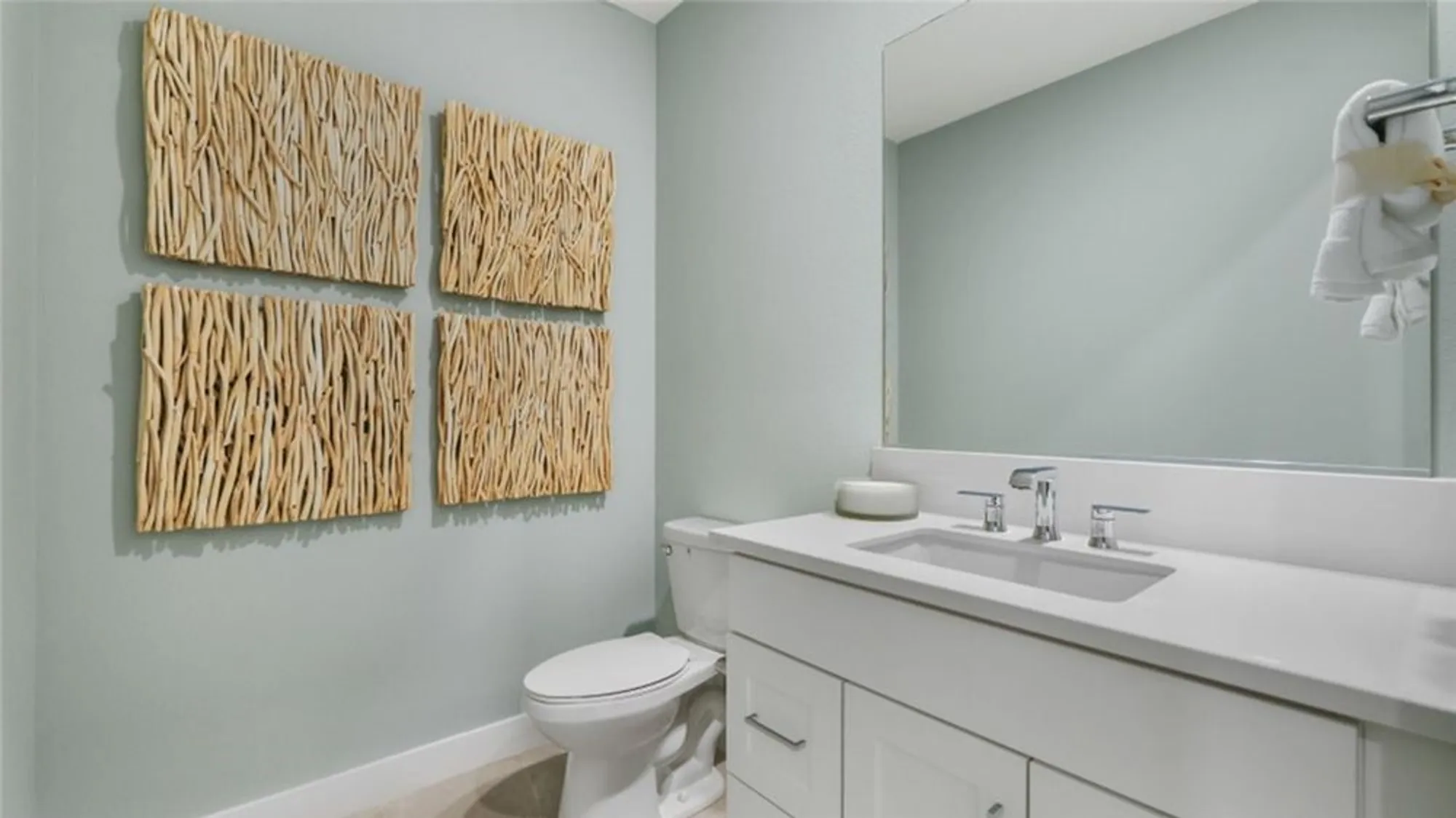 Property Slideshow image 14 of 30 | 29437 via diamante, Valencia, CA, 91354