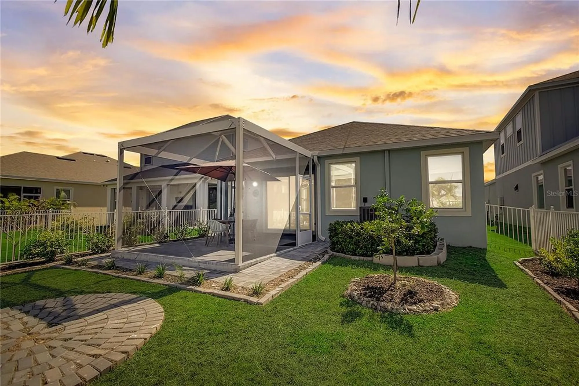 Property Slideshow image 2 of 91 | 411 sandsend ct, Apollo Beach, FL, 33572