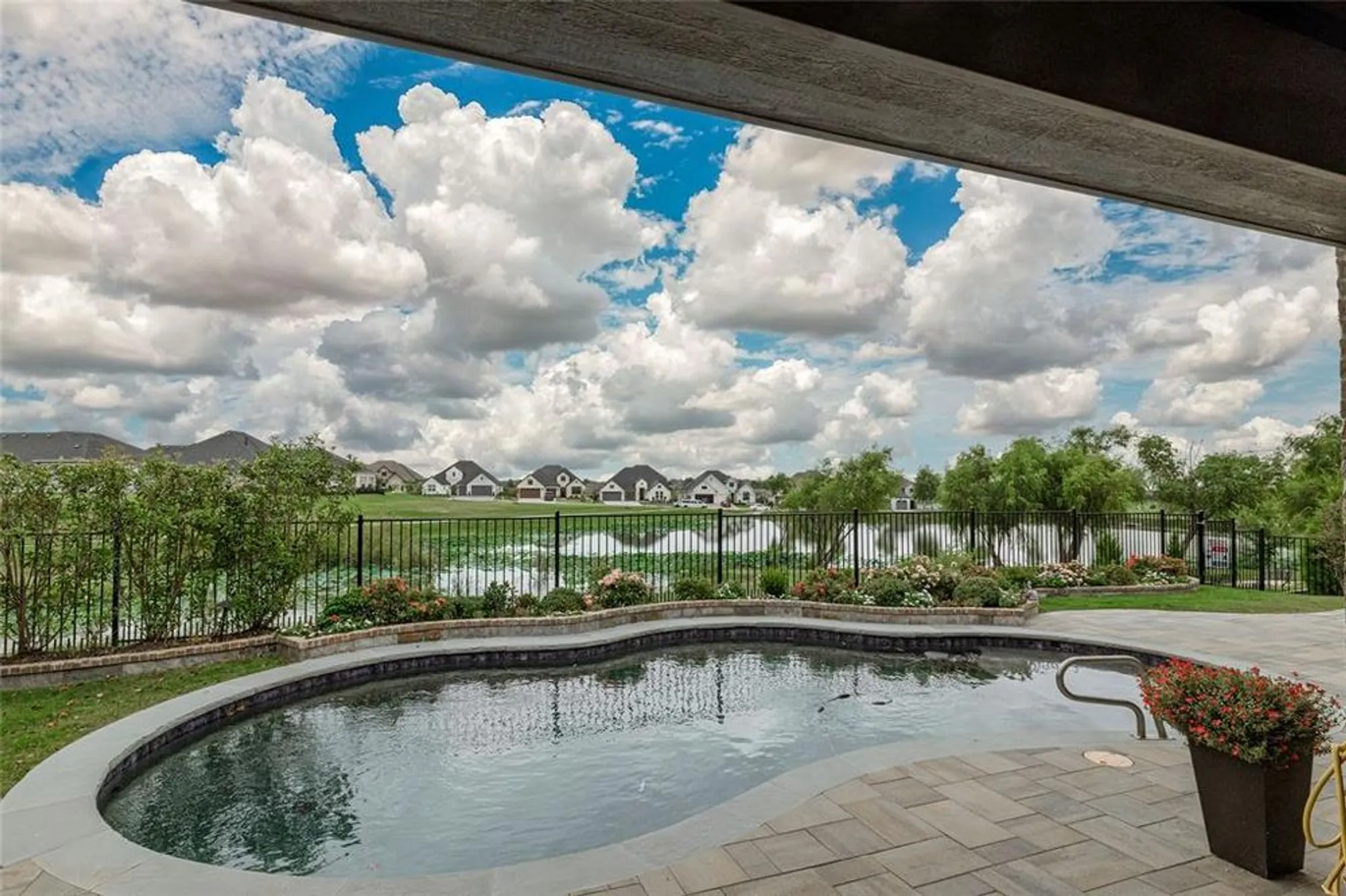 Property Slideshow image 24 of 40 | 11409 iron bark dr, Denton, TX, 76207