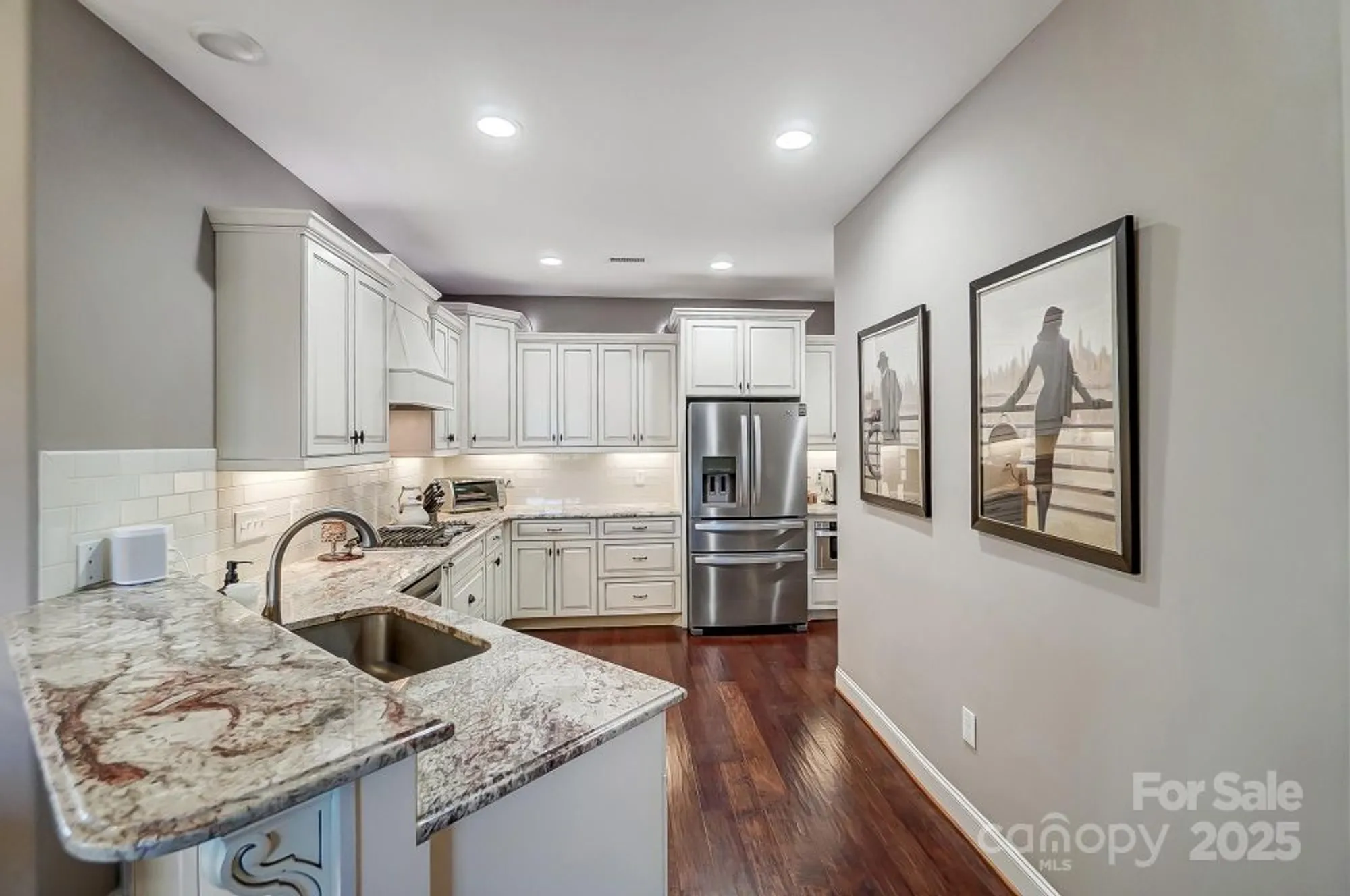 Property Slideshow image 10 of 34 | 8146 viscount ct, Denver, NC, 28037