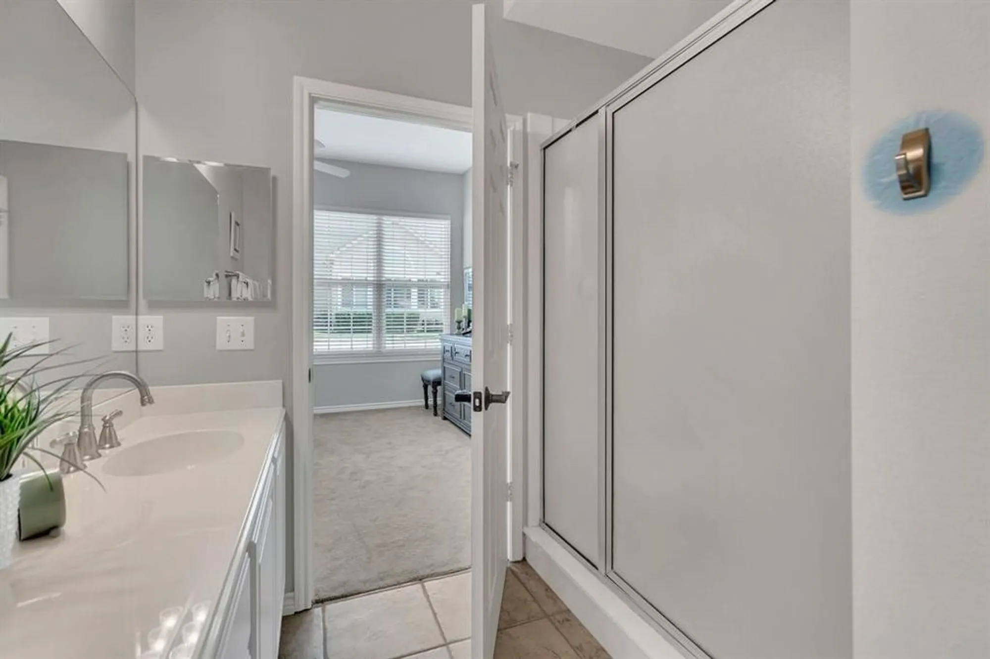 Property Slideshow image 23 of 40 | 2601 marsh ln 292, Plano, TX, 75093