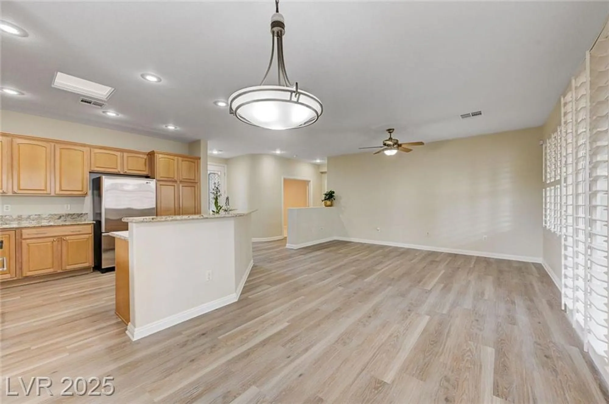 Property Slideshow image 14 of 60 | 10494 melodia magico ave, Las Vegas, NV, 89135