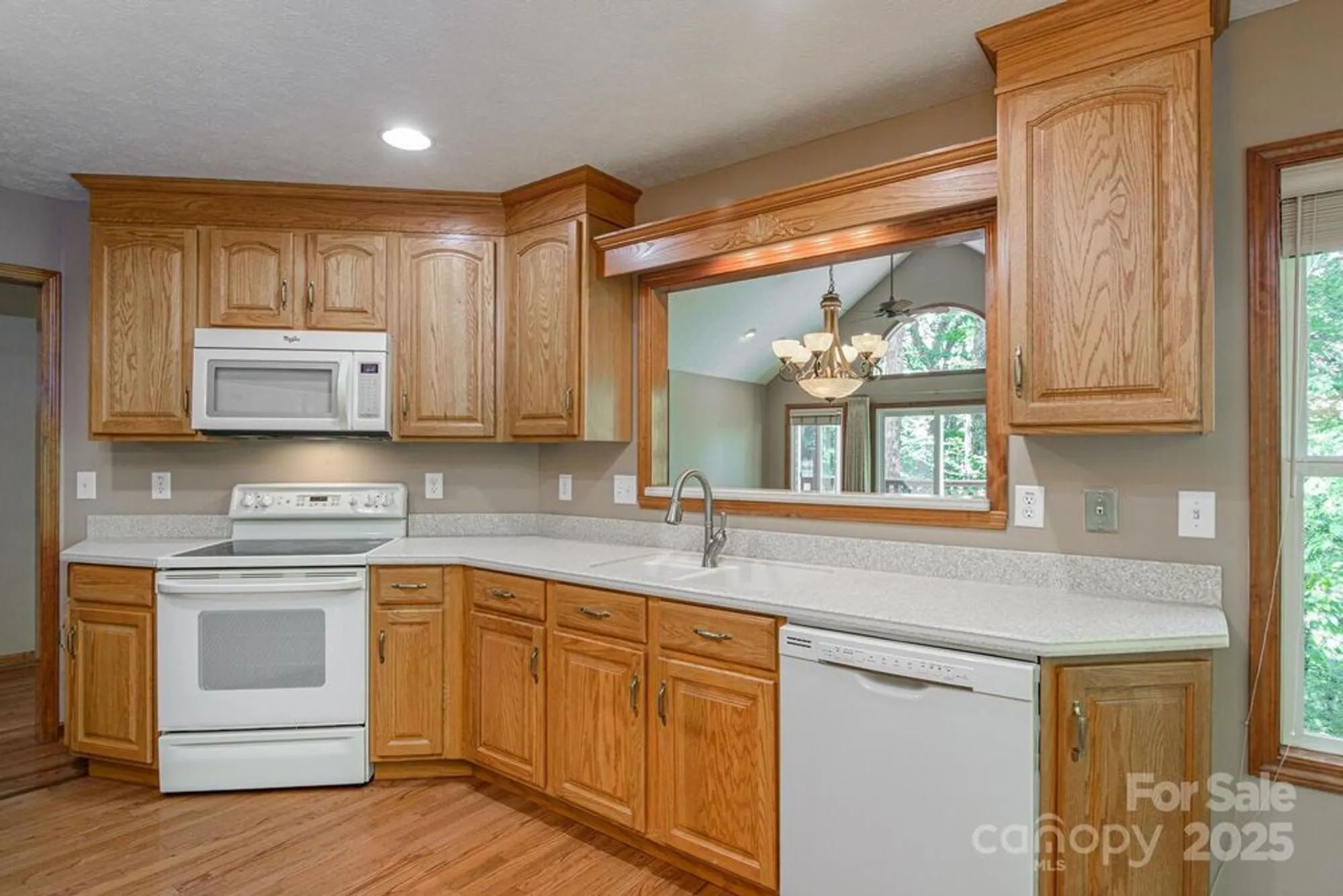 Property Slideshow image 22 of 46 | 299 carriage summitt way, Hendersonville, NC, 28791