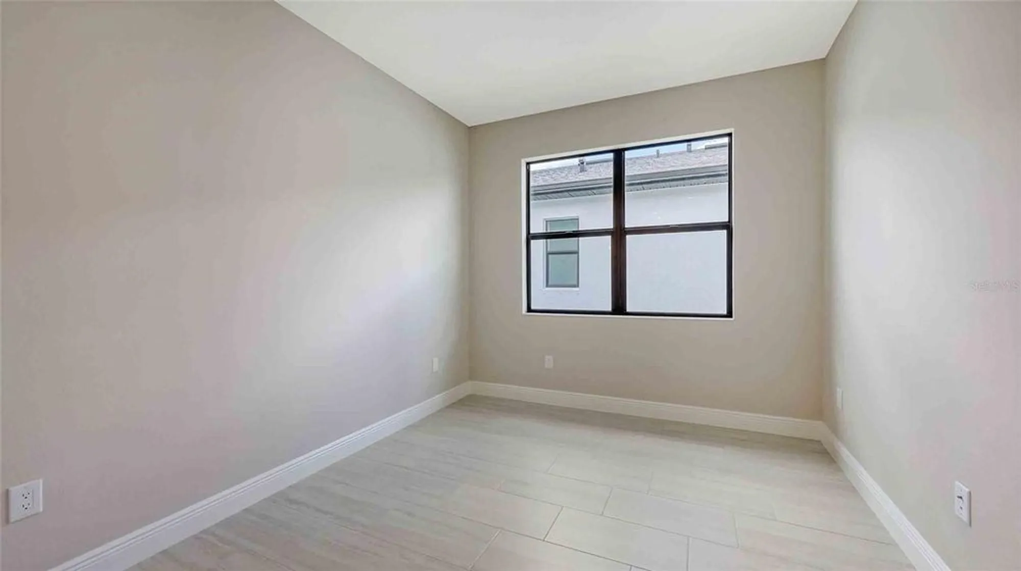 Property Slideshow image 19 of 44 | 14517 coastal woodland ln, Parrish, FL, 34219