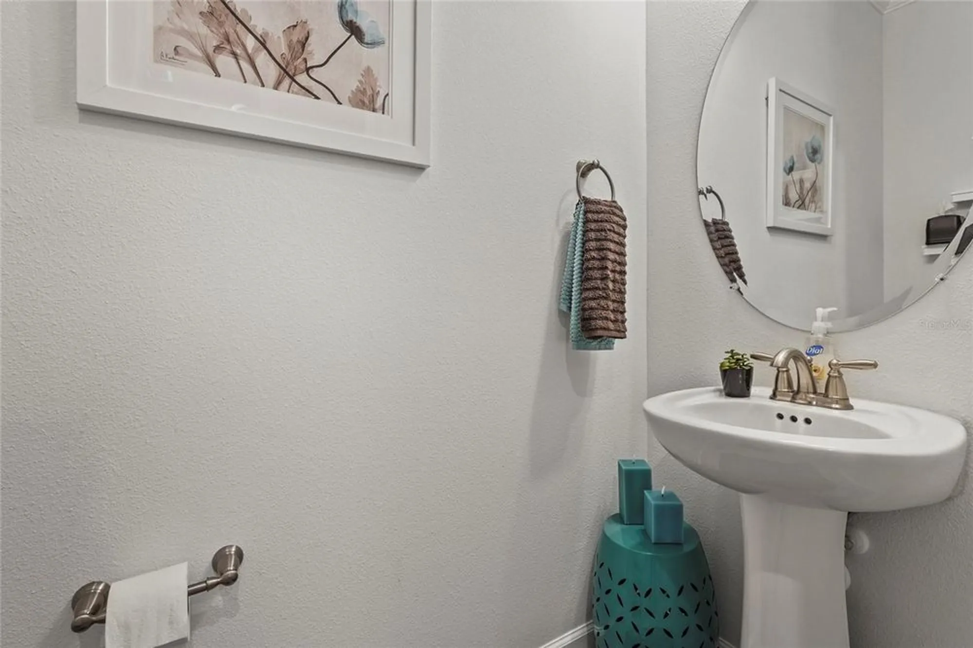 Property Slideshow image 42 of 84 | 6253 mesa gln, Bradenton, FL, 34203