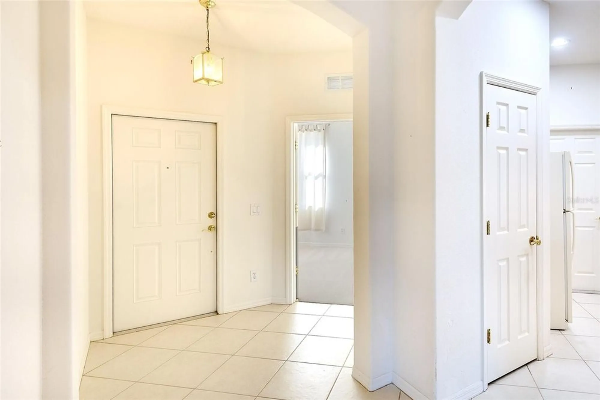 Property Slideshow image 12 of 34 | 4253 cascade falls dr, Sarasota, FL, 34243