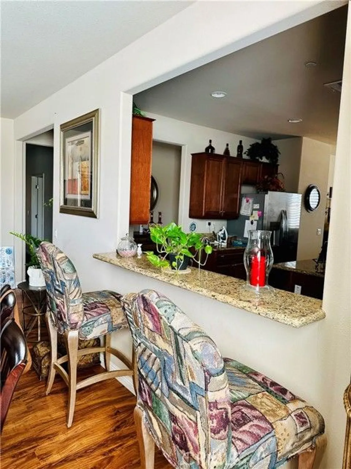 Property Slideshow image 12 of 30 | 19369 glaslyn ct, Apple Valley, CA, 92308