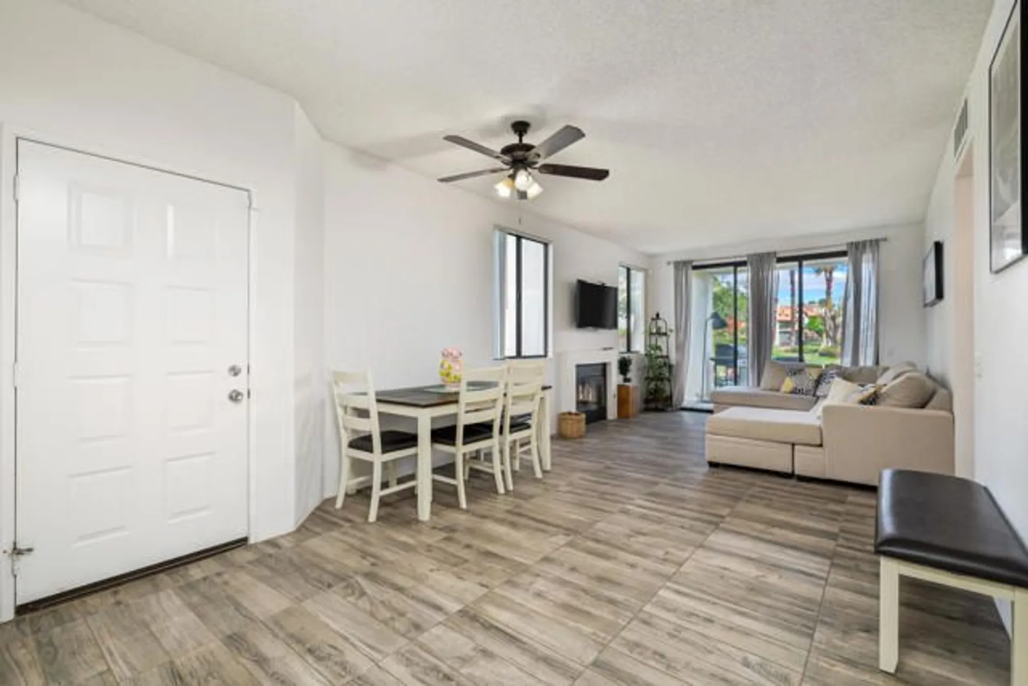 Property Slideshow image 12 of 36 | 54964 firestone, La Quinta, CA, 92253