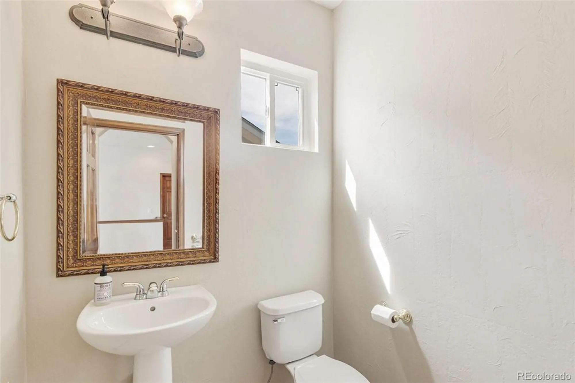 Property Slideshow image 22 of 45 | 7794 s addison way, Aurora, CO, 80016