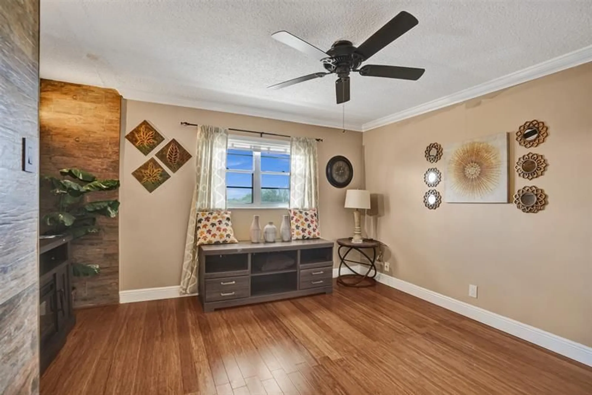 Property Slideshow image 35 of 48 | 5860 nw 44th st 603, Lauderhill, FL, 33319