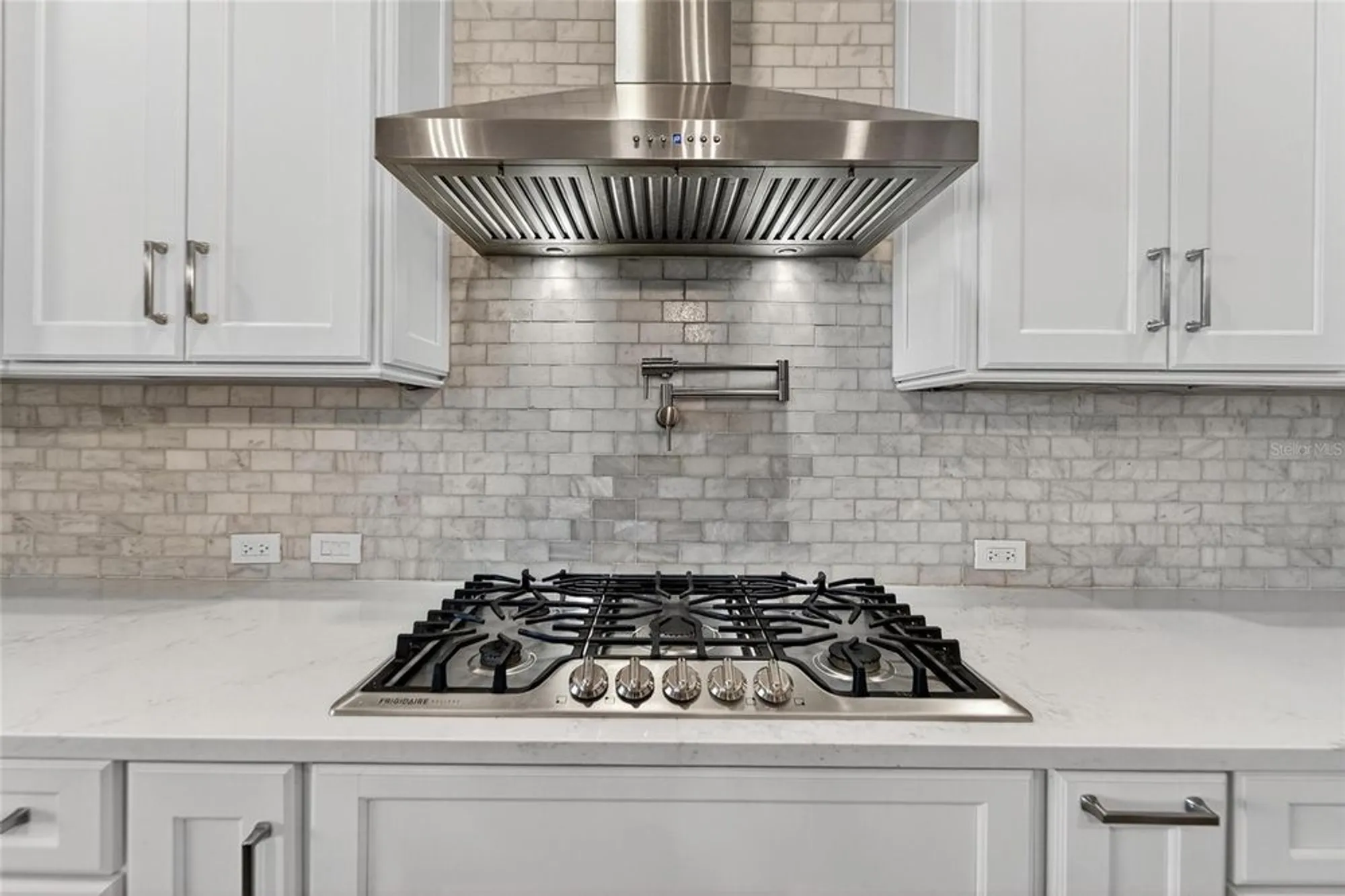 Property Slideshow image 16 of 100 | 5245 brighton shore dr, Apollo Beach, FL, 33572