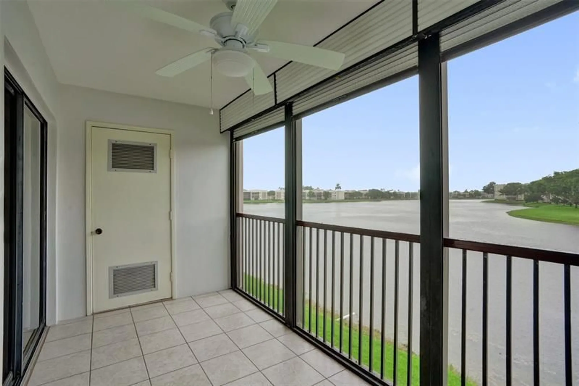 Property Slideshow image 5 of 66 | 7432 ashmont cir 208, Tamarac, FL, 33321