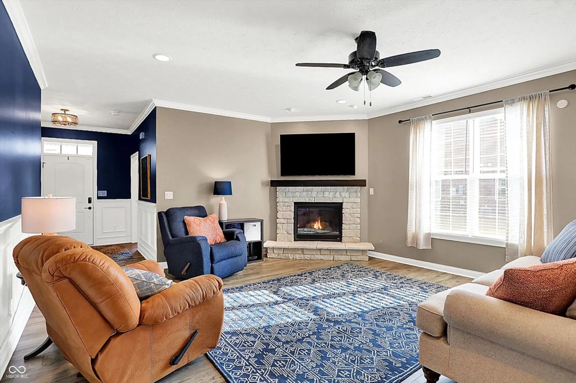 Property Slideshow image 11 of 29 | 1684 hedley way w, Avon, IN, 46123