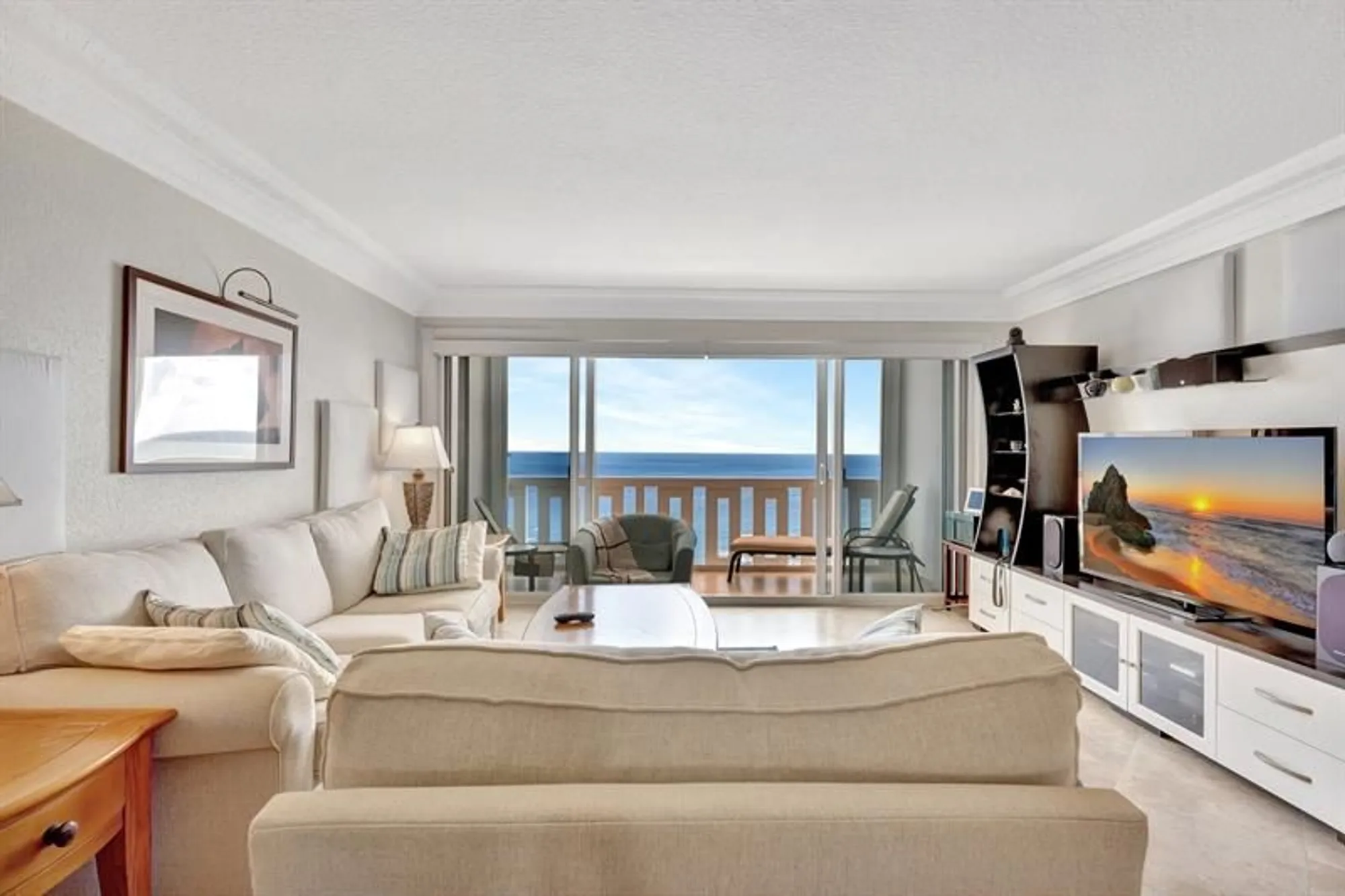 Property Slideshow image 12 of 51 | 1012 n ocean blvd ph 7, Pompano Beach, FL, 33062