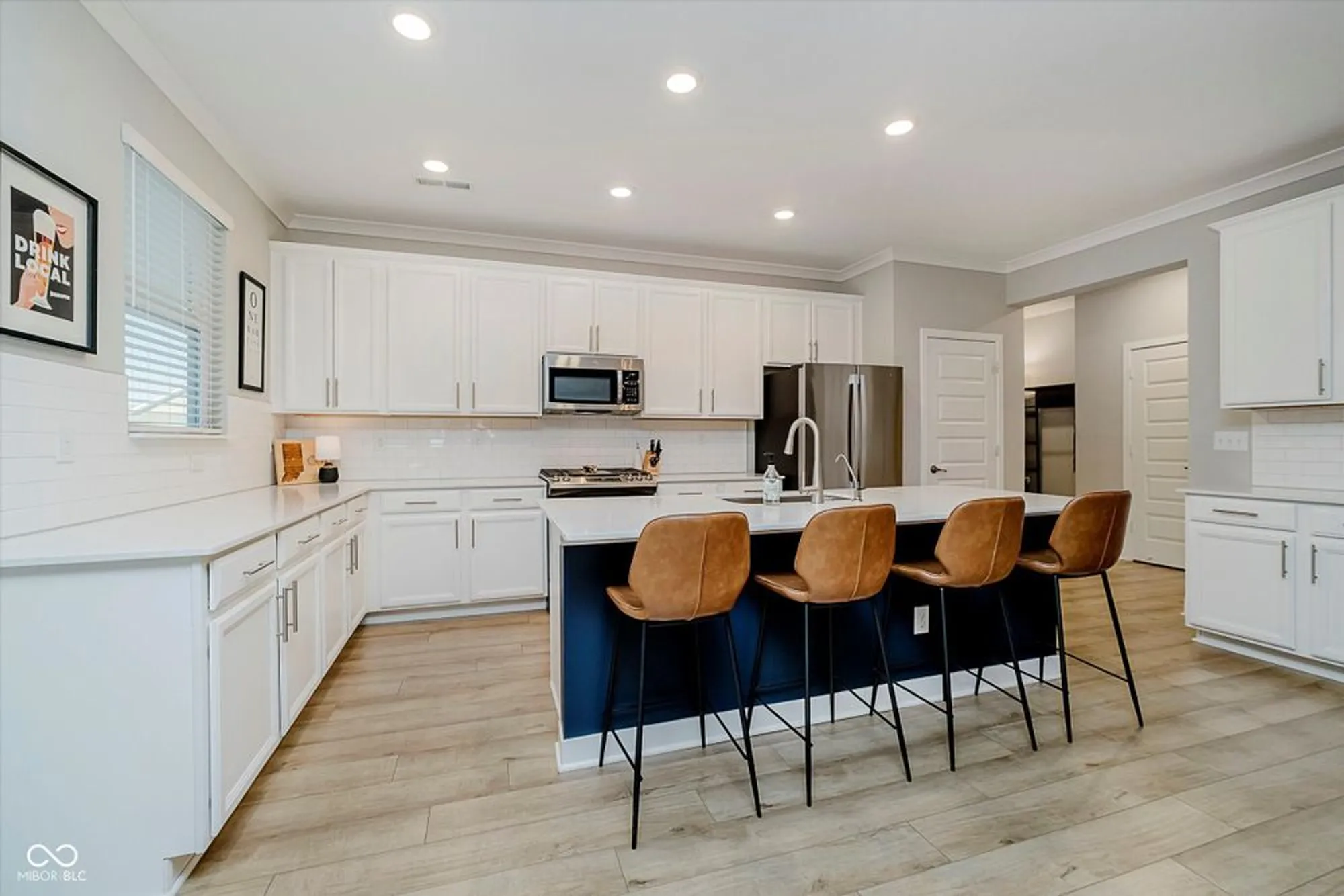 Property Slideshow image 9 of 34 | 1685 garwood dr, Westfield, IN, 46074