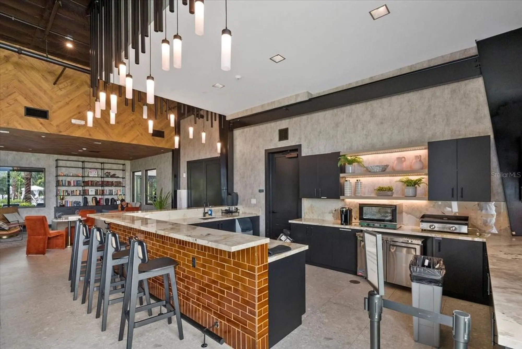 Property Slideshow image 52 of 71 | 10117 milky way cir, Sarasota, FL, 34241