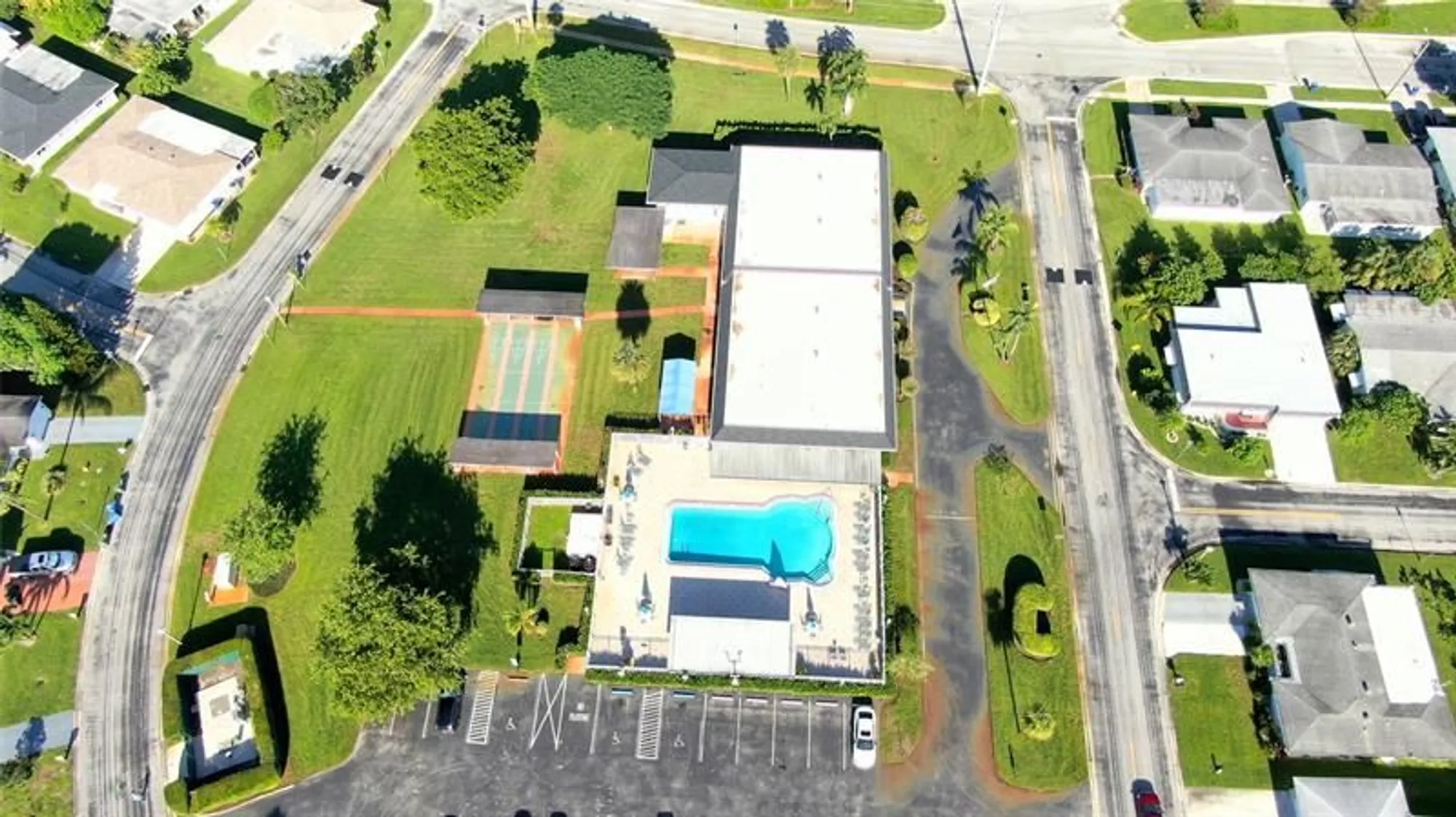 Property Slideshow image 34 of 46 | 730 nw 75th ave, Margate, FL, 33063