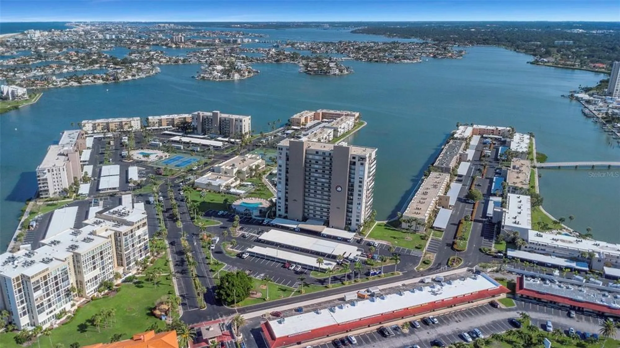 Property Slideshow image 59 of 65 | 7300 sun island dr s apt 1505, South Pasadena, FL, 33707